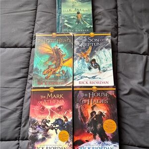 Rick Riordan Book Set - 5 Novels - Percy Jackson & Heroes of Olympus